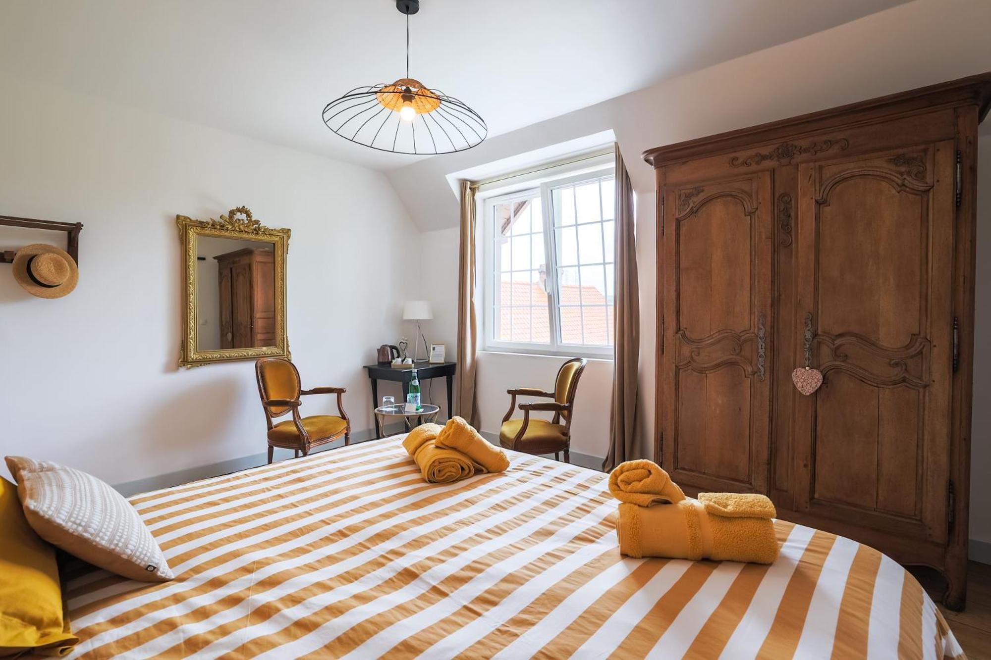Chalet Des Longschamps Argoeuves ภายนอก รูปภาพ
